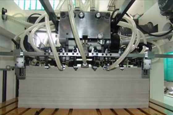 平面プリンター自動ホイルの押し、型抜き機械1060 x 760mm