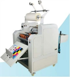 オフィスの使用のためのカッターが付いているEcooGraphix 720mmの幅の小さいフォーマットの薄板になる機械
