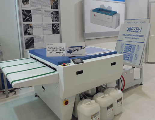 コダックAgfa Cron Amsky CTPのオフセット印刷のためのCTPの版の成長機械