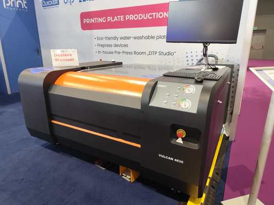 CTP Flexoの印刷用原版作成機械を印刷する大判カメラの商標