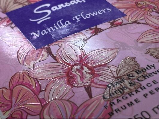 波形を付けられるFlexoはペーパー オフセット印刷 インクをカートンに入れる