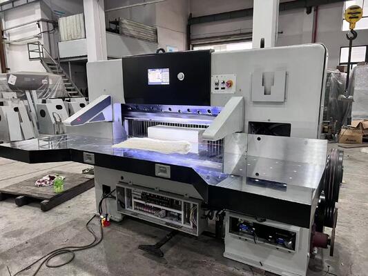 オフセット印刷 A1 紙片切断機