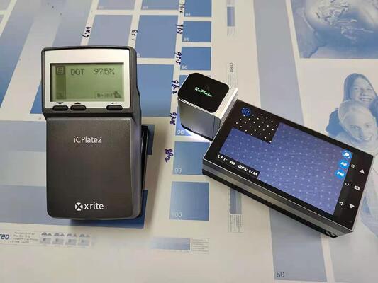 RePlate CTPプレート濃度計 720p高精細LCDタッチスクリーン搭載