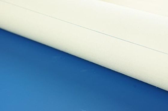 近い細胞の圧縮性の層の3つの層オフセット印刷のゴム製毛布