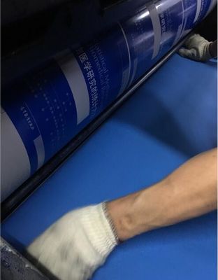 近い細胞の圧縮性の層の3つの層オフセット印刷のゴム製毛布