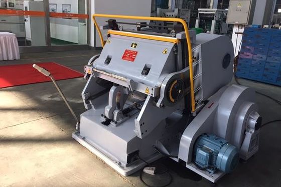 除去しないで最低の半自動型抜き機械1台あたりの5.5KW 22s