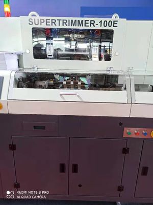 8000のCycles/H 4の場所は中とじの製本機械を
