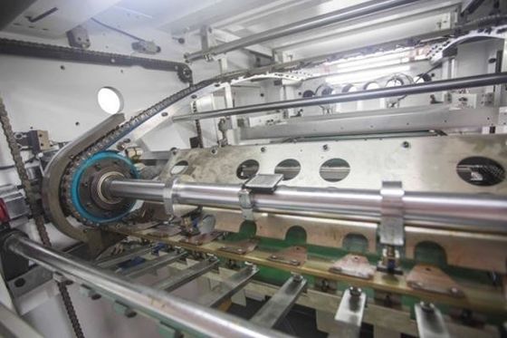 除去を用いる型抜き機械を押す800x580mmの自動ホイル