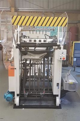 型抜き機械2500s/Hを押すボール紙の自動ホイル