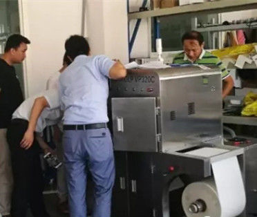 330mm媒体EAのトナーが付いている7.2m/Minデジタルのラベルの印字機