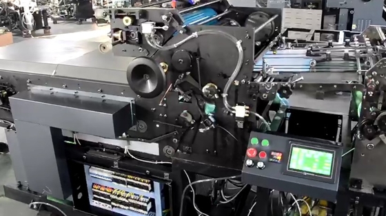 印刷と包装のための高速自動UV漆器 Ecoo CF-620A